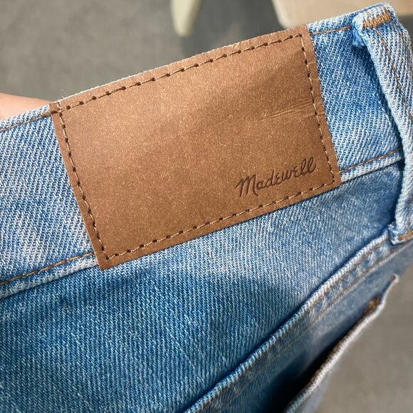 Madewell The Petite Perfect Vintage Jean in Coney Wash Destroyed 23P - Picture 7 of 10